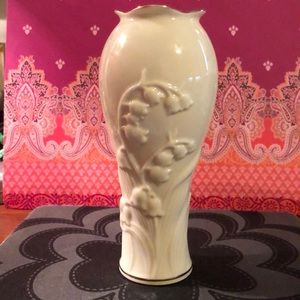 LENOX BUD VASE